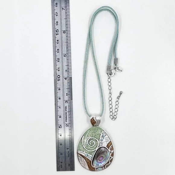 πHPπ Lia Sophia Abstract Enameled Abalone Silver Tone Pendant 16β Necklace - Picture 4 of 7